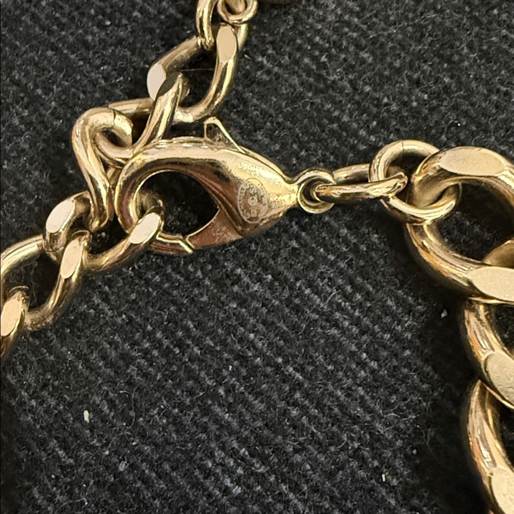 Chanel Cruise Collectoon Gold Pearl-Embellished Necklace - Picture 2 of 5